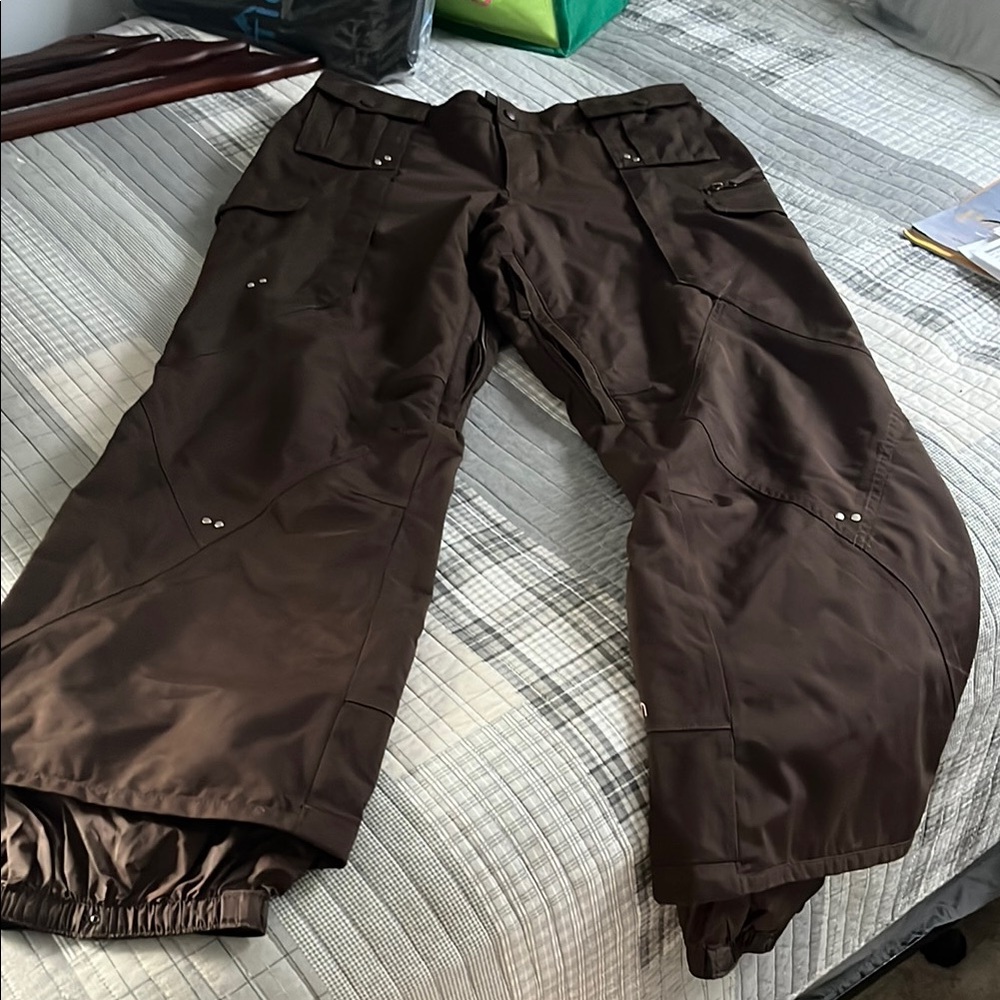 Burton women’s ski pants